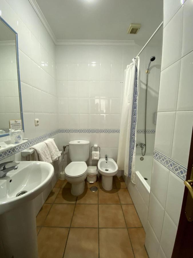 Hostal Mellizo ليبريخا المظهر الخارجي الصورة