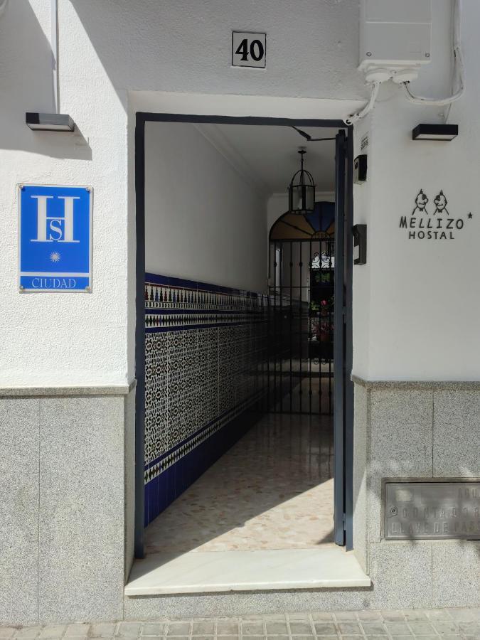 Hostal Mellizo ليبريخا المظهر الخارجي الصورة