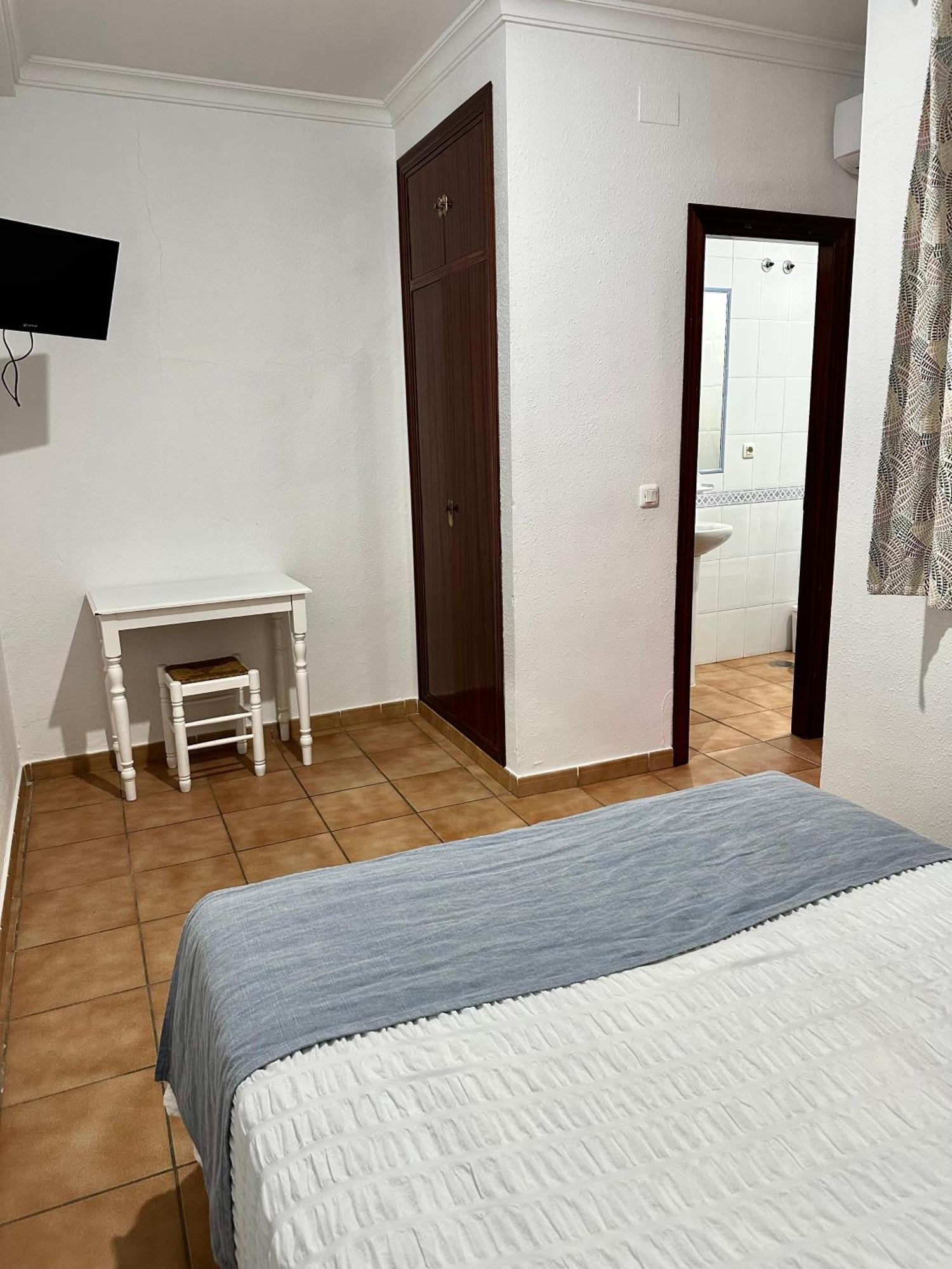 Hostal Mellizo ليبريخا المظهر الخارجي الصورة