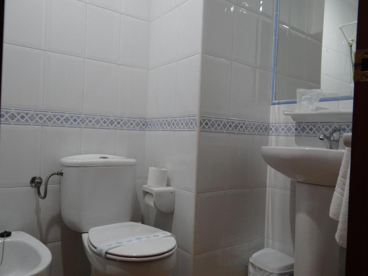 Hostal Mellizo ليبريخا المظهر الخارجي الصورة